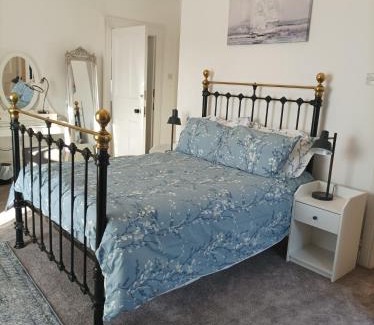Montfield Cama Y Desayuno | Garryhack House