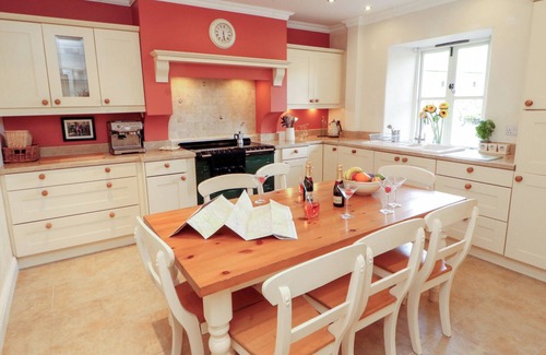Sedbergh Casa | GARSDALE FOOT, pet friendly, character holiday cottage in Sedbergh