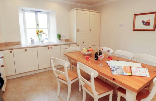 Sedbergh Casa | GARSDALE FOOT, pet friendly, character holiday cottage in Sedbergh