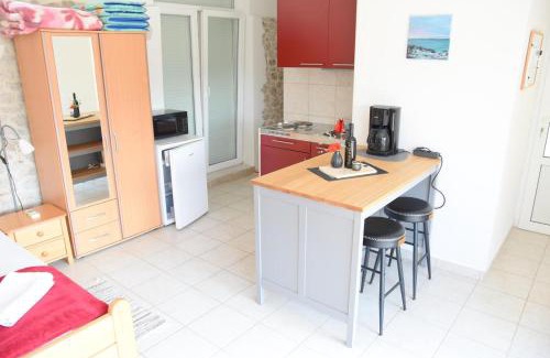 Razanj Apartamento | Gartenapartment Villa Luger