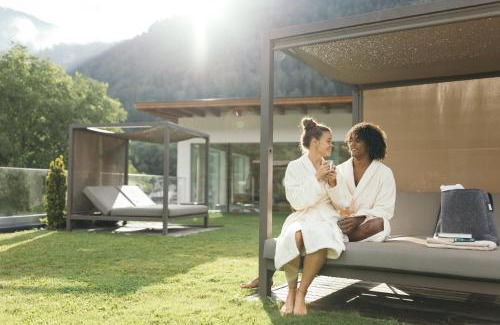 Ried im Oberinntal Hotel | Gartenhotel Linde 4 Sterne Superior