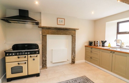 Sedbergh Casa | GARTH GILL, family friendly, with open fire in Hawes
