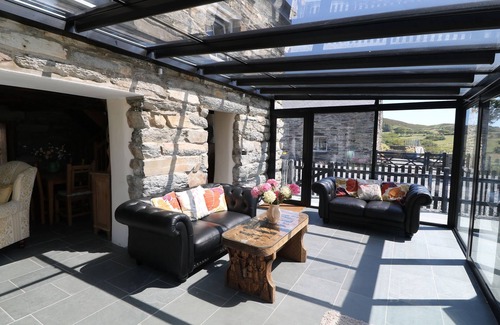 Porthmadog Cabaña | Garth Morthin The Farmhouse