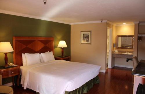 Monterey Park Hotel | Garvey Inn Hotel - Taipei Inn, Monterey Park