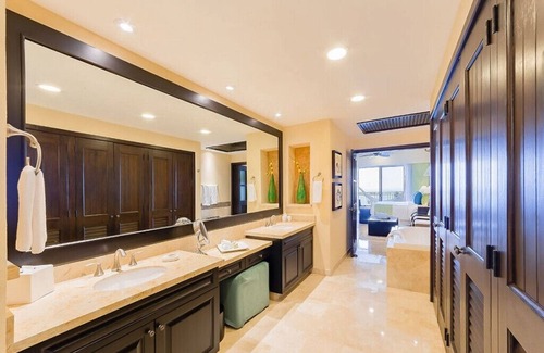 Amapas Complejo | Garza Blanca - Puerto Vallarta - Luxury Studio, 1, 2 or 3 Bdrm Suites