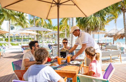 Playa Mujeres Hotel | Garza Blanca Resort & Spa Cancun