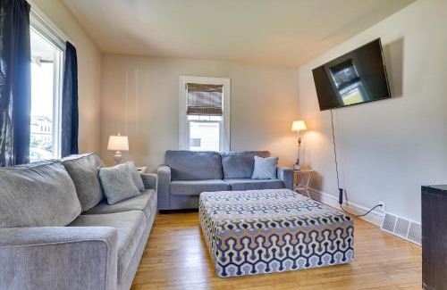 Hixton Casa | Gas Grill and Porch Rural Hixton Vacation Home!