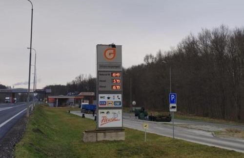 Holic Hotel | GAS Truck centrum