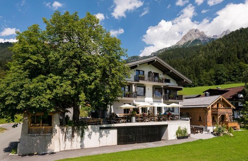 Saalfelden am Steinernen Meer Apartamento | Gasthof Hubertus