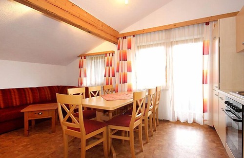 Kapfing Apartamento | Gasteighof by Interhome