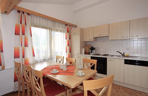 Kapfing Apartamento | Gasteighof by Interhome