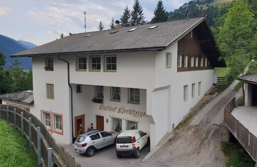 Santa Valburga Apartamento | Gasthof Kirchsteiger 'Zimmer 9' con vistas al lago, terraza compartida y Wi-Fi