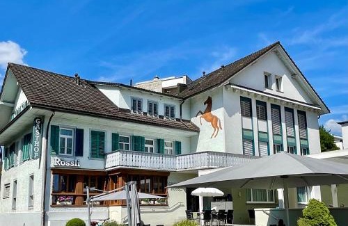 Steinhausen Hotel | Gasthof Rössli Steinhausen