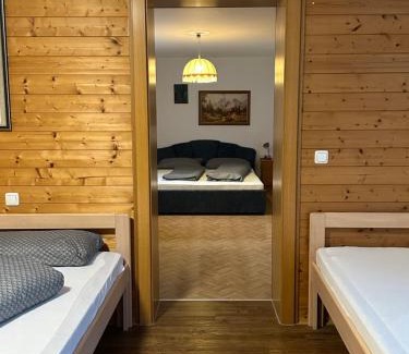 Hoerbranz Apartamento | Gasthof Tsingdao