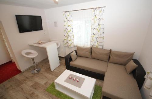 Russbach am Pass Gschuett Casa | Gasthof Waldwirt