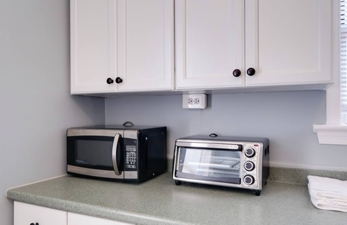 Hamilton Apartamento | Gastropub On-Site: Loudoun Wine Country Apartment