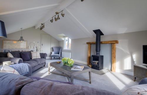 Killington Casa | Gate House