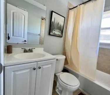 Charlotte Apartamento | Gated 2BR Condo I 5 min Uptown