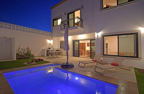 Esterito Casa | Private, gated 3BR + Office, Yard and Pool, Rooftop w/views, 2 blocks to Malecon