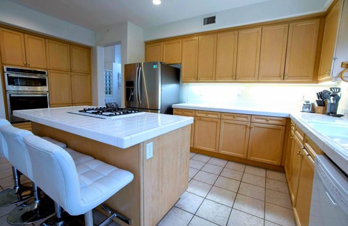 Tustin Casa | Gated 3BR 2.5BTH w/Pool and Spa in Tustin