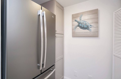 Sawgrass Condominio | Gated community, private beach access, renovated condo!!