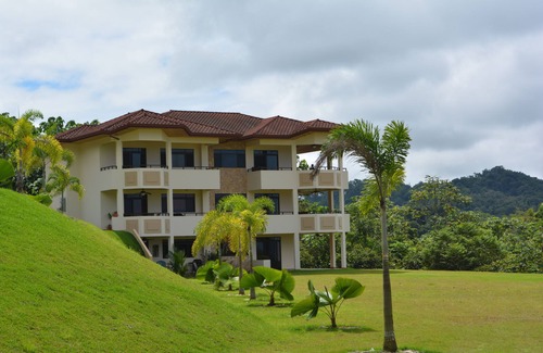Ciudad Cortés Condominio | GOLF LIBRE, COMUNIDAD CERRADA, VISTAS HERMOSAS DEL OCÉANO, DE LA MONTAÑA Y DE LA SELVA