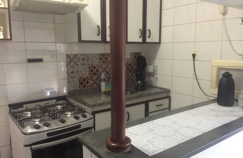 Vila Clais Apartamento | condominio cerrado, cerca de la playa, 2 vacantes