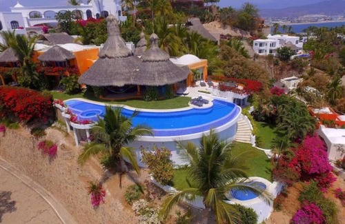 Penínsulas de Santiago Casa | Espectacular comunidad cerrada de lujo con personal completo
