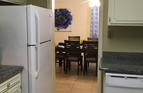 Metairie Apartamento | Cómodo, seguro, a minutos de lugares de NOLA