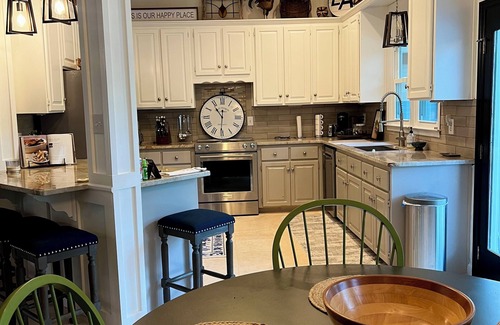 Lake Oconee Cabaña | Gated Cozy 3BdRm Cottage