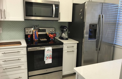 Ventura Condominio | Comunidad de golf cerrada. wifi gratuito, cable, cama king size. Open Spring (descuentos)