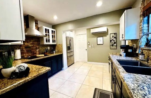 Northeast Coconut Grove Casa | Gated Home near Brickell - Sleeps 10!