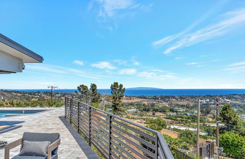 Western Malibu Casa | Gated Ocean View Horizon Hills Estate with Pool, Spa & Panoramic Roof Deck!