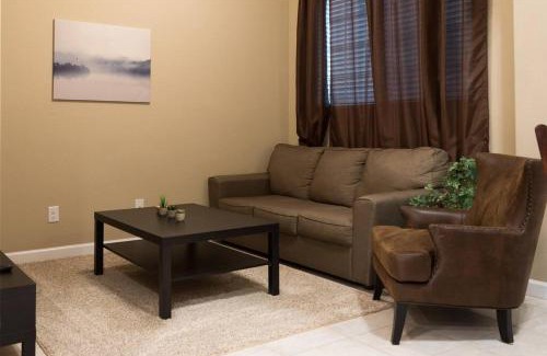 Mesa Casa | Gated townhouse with 2 suites, heated pool, hot tub