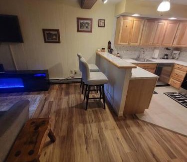 Mendon Casa | Gateway Condominium