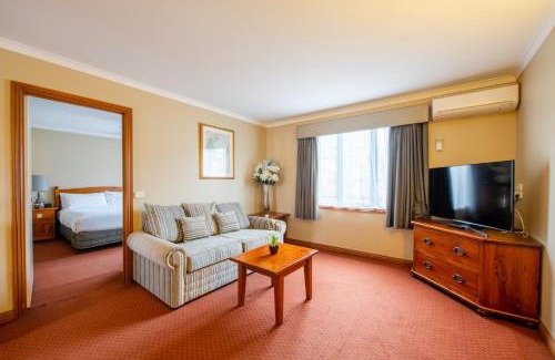Notting Hill Hotel | Gateway on Monash