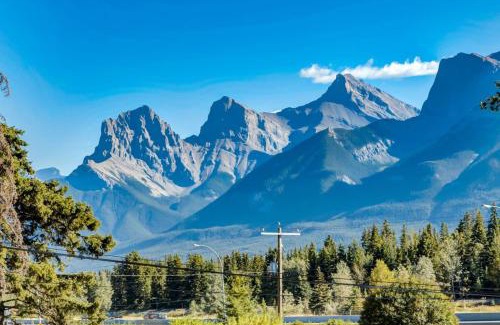 Harvie Heights Casa | Gateway Suites Rocky Mountains - Explore Banff