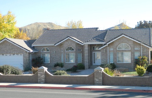 Hurricane Apartamento | Gateway to Zion - Sleeps 8!