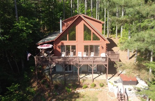Bostic Cabina | Gather & Relax at Whispering Pines Cabin!
