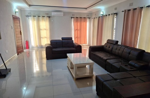 Lusaka Apartamento | GATOMA EXECUTIVE LODGE