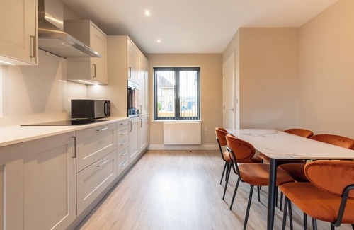 Newton St Loe Apartamento | Newly Refurbished Home, Short Drive to Bath Centre
