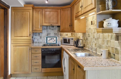 Scarborough Cabaña | 1 bedroom accommodation in High Yedmandale near West Ayton