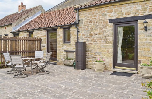 Scarborough Cabaña | 1 bedroom accommodation in High Yedmandale near West Ayton