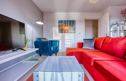 Sutton Coldfield Apartamento | Blue Cedar 2 Bed, 2 Bath Apt with Parking, Birmingham by 360Midlands
