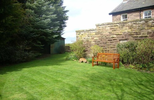 Cornhill on Tweed Cabaña | BRIAR COTTAGE, pet friendly in Town Yetholm And Kirk Yetholm