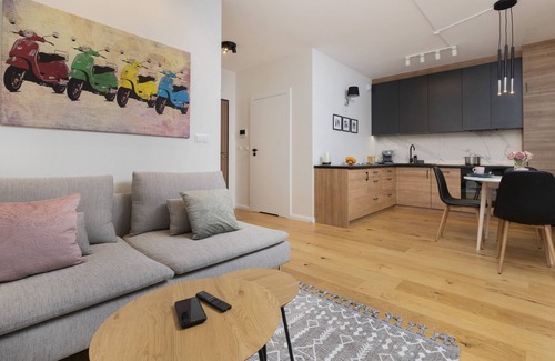 Wrzeszcz Apartamento | Gdańsk Apartment Vespa by Renters