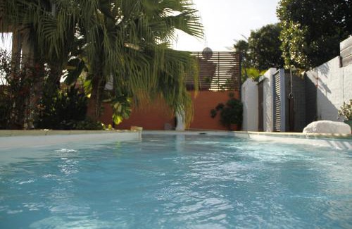 Le Centre Villa | Gde villa luxe piscine, ping p,jacuzzi, baby foot, 5 chambres clim 11 pers