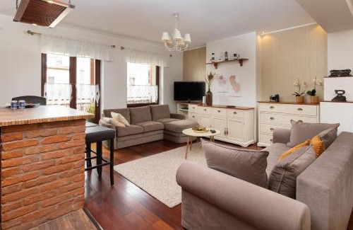 Kamienna Gora Apartamento | Gdynia Centrum Wyjątkowy Apartament przy Promenadzie z Balkonem by Noclegi Renters