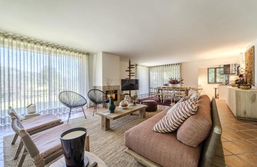 Canicada Casa | Ge House by House and People