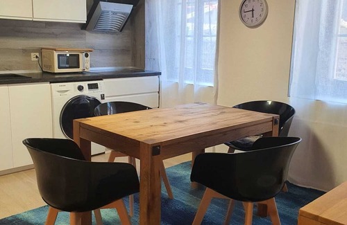 Orvin Apartamento | Geand 4.5 pc apartment in Orvin - Babylone